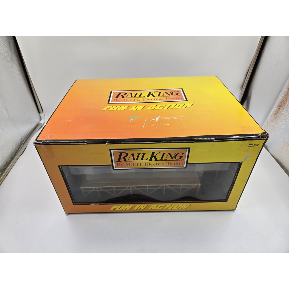 Rail King by M.T.H. Electric Trains Freight Transfer Warehouse 30-9098